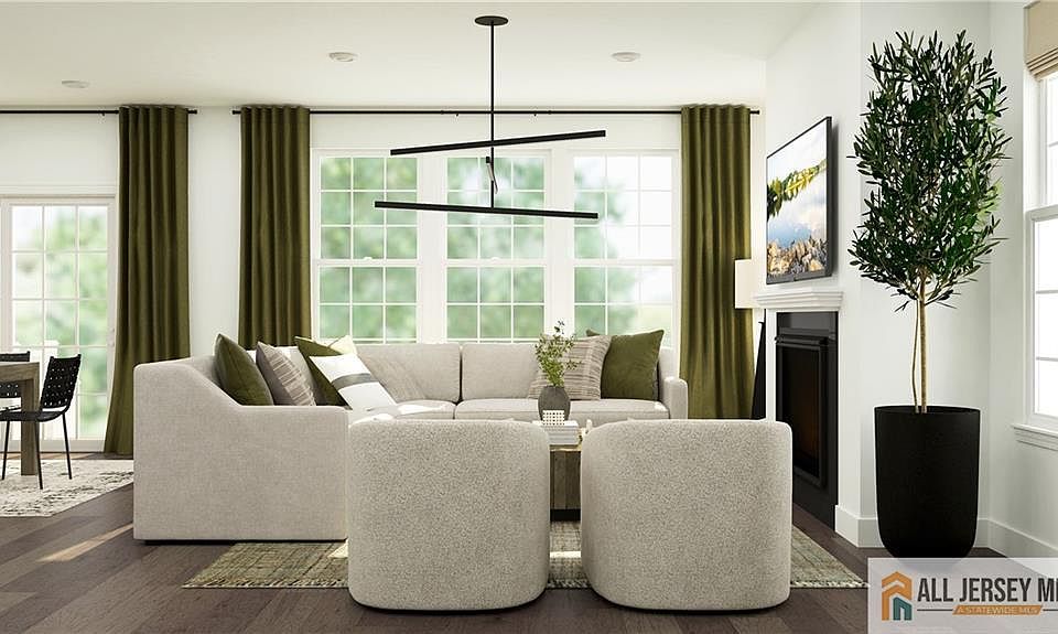 1st image of 50 Bellan Dr
