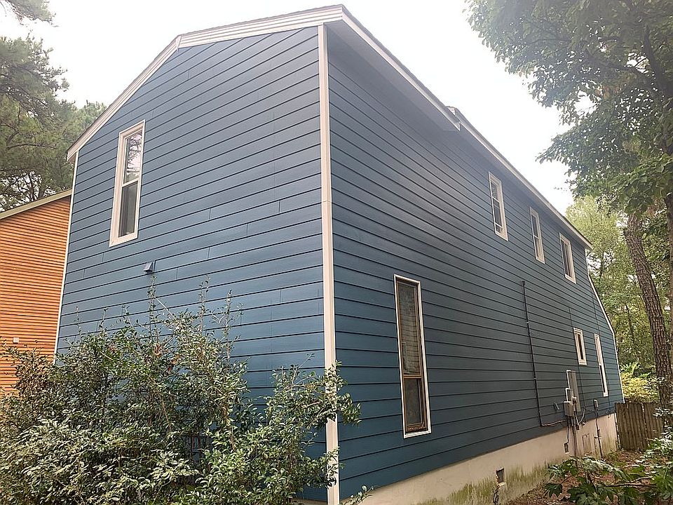 1st image of 2116 Woodlawn Ave