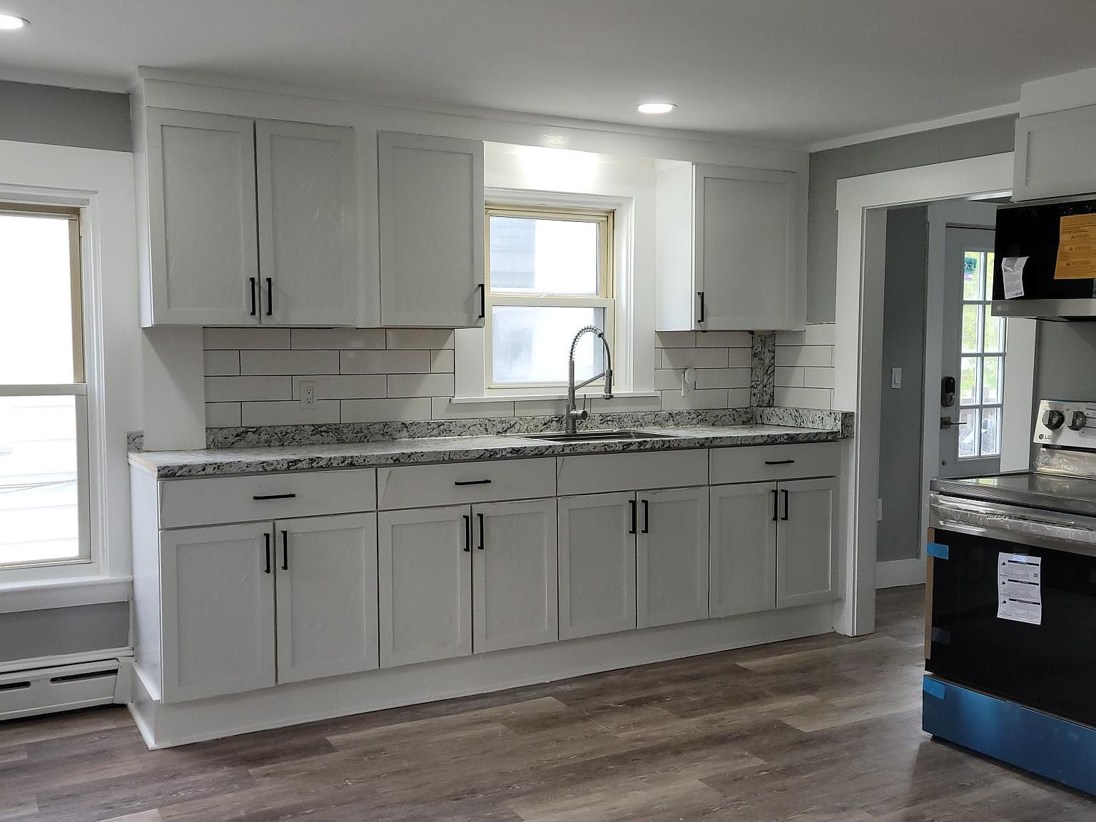 78 N Main St, Wayland, MA 01778 Zillow