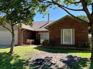 5033 Lewis Trl, Grand Prairie, TX 75052