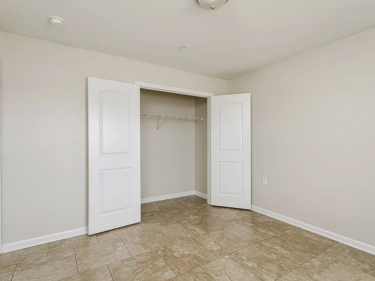 The Oakley at Spring Creek — Photo 17
