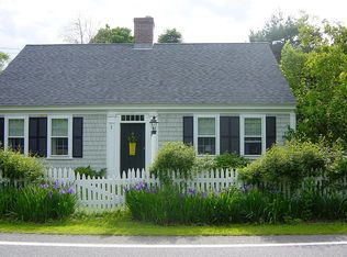 46 Hatchville Rd, East Falmouth, MA 02536