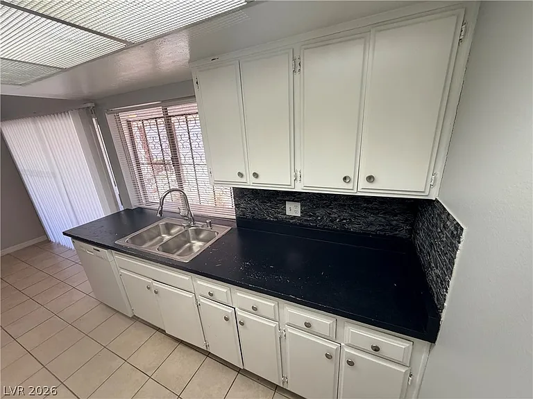 1405 Vegas Valley Dr #252 — Photo 14