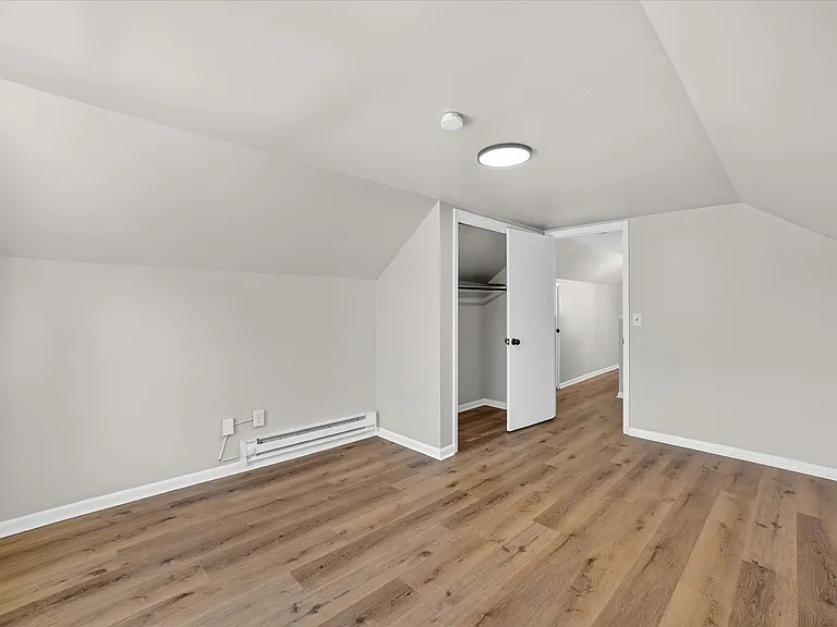 13776 Shady Oak Blvd — Photo 22