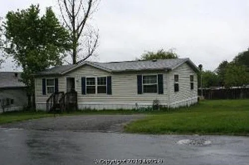 1003 Bush Rd photo 1