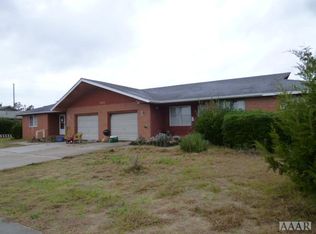 3918 Parker St, Kitty Hawk, NC 27949