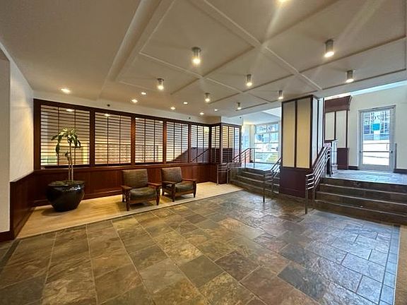 5th image of 1701 Jackson St APT 108