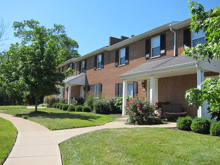 Reserve at Ft. Mitchell Apartments — Photo 15