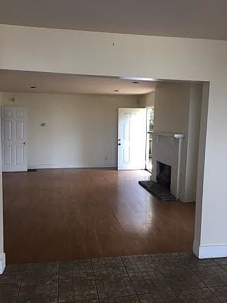 2nd image of 1230 18th Ave S #B