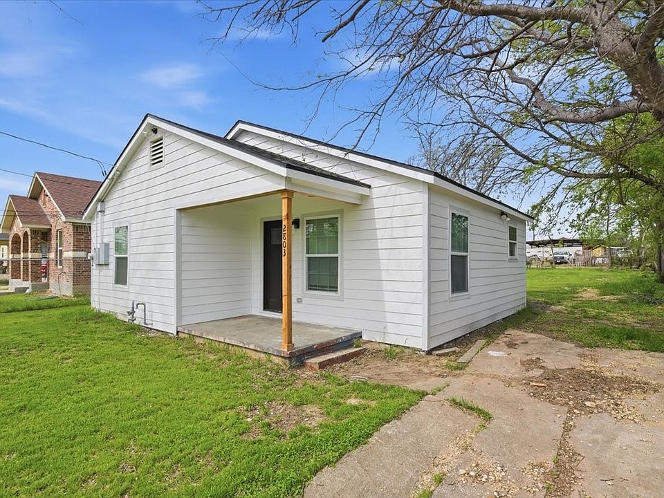 1st image of 2803 Ross Ave