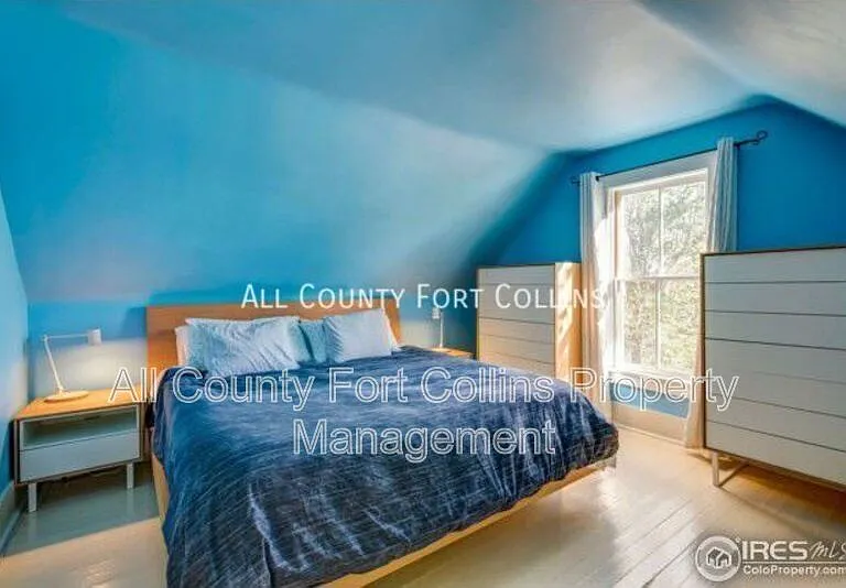 4237 Main St — Photo 14