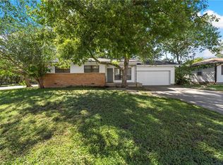 700 N Joyce St, Waco, TX 76705