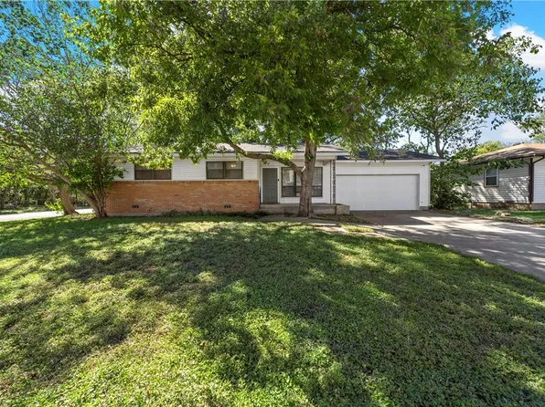 700 N Joyce St, Waco, TX 76705