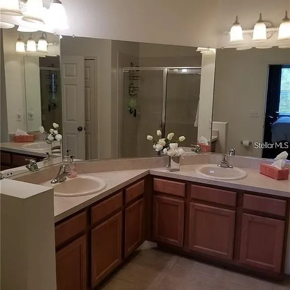 3661 Parkridge Cir #9-104 — Photo 5