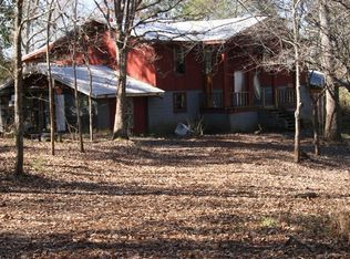 260 Homestead Rd, Madisonville, TN 37354