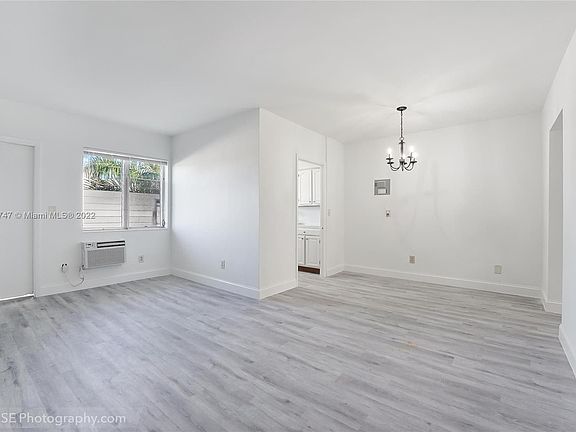 5th image of 2025 Calais Dr #3