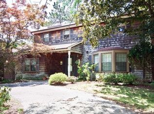 1296 Noah Rd, North Brunswick, NJ 08902