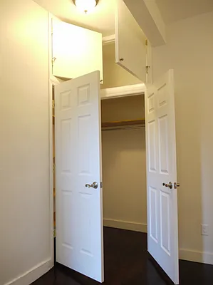 Rented by Compass | media 24