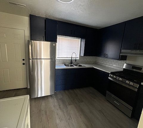 4th image of 912 Orange St APT F