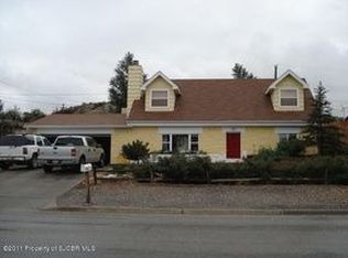 807 S Rio Grande Ave, Aztec, NM 87410