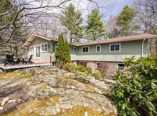 216 Country Way, Needham, MA 02492