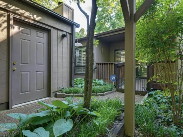 330 Chimney Hl, Nashville, TN 37221