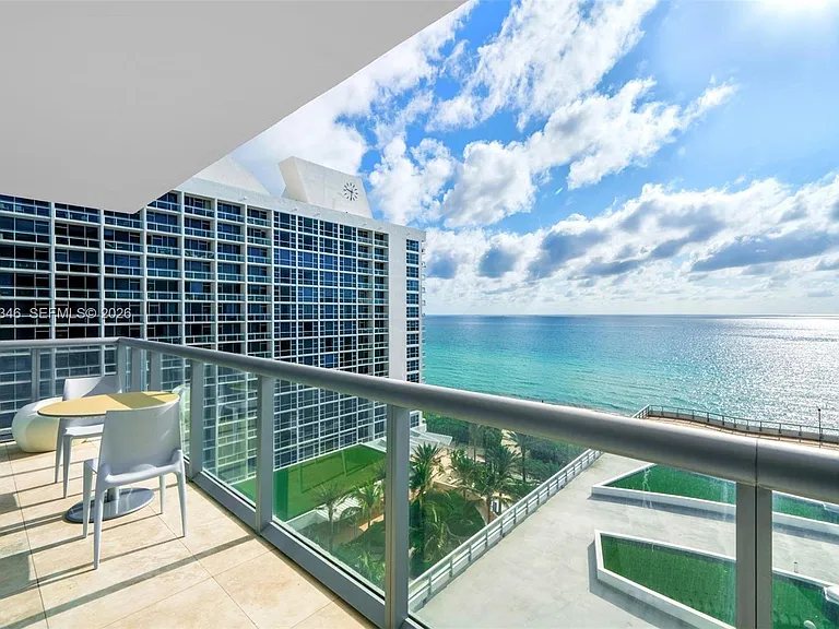 6799 Collins Ave #902 — Photo 22
