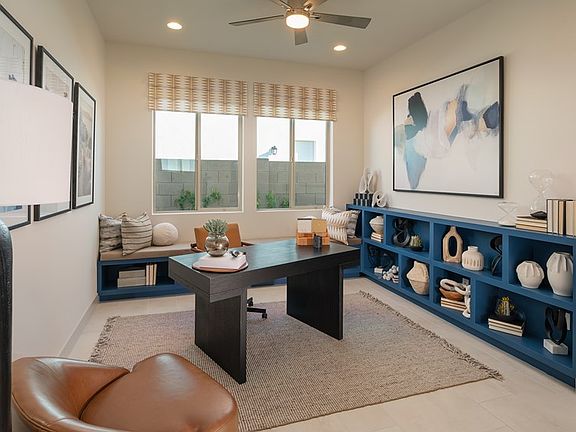 The Pineridge - Study