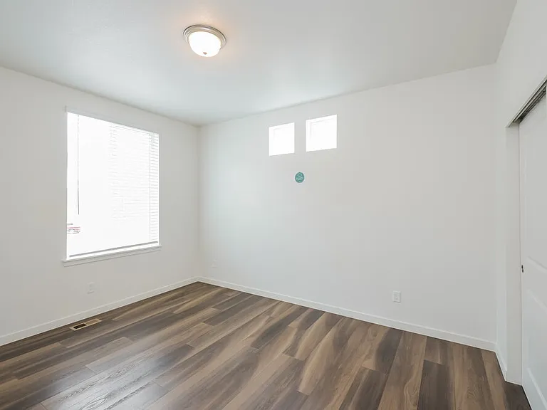 18574 E 47th Pl — Photo 16