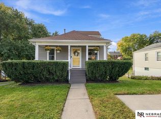 5825 Erskine St, Omaha, NE 68104
