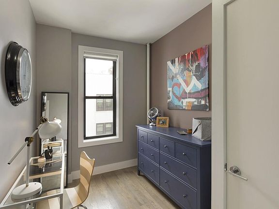 4th image of 35 Clarkson Ave APT 1D