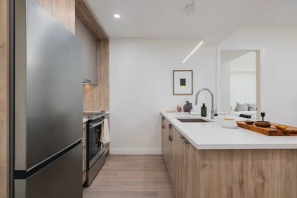 Rented by Nooklyn NYC LLC | media 34