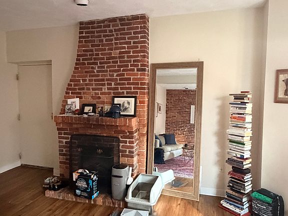 4th image of 19 Saint Germain St APT 4