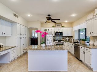 1226 W Iris Dr, Gilbert, AZ 85233