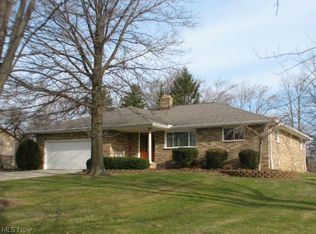 30525 Eddy Rd, Willoughby, OH 44094