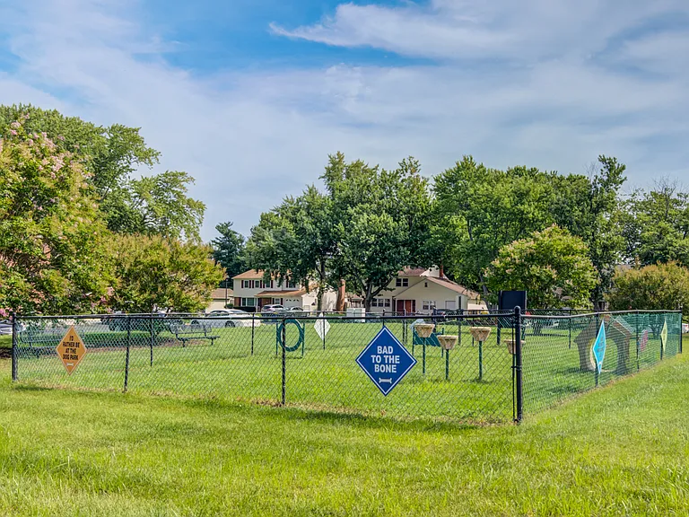 Woodcrest Apartment Homes — Photo 13