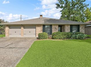 192 Lakewood Dr, Luling, LA 70070