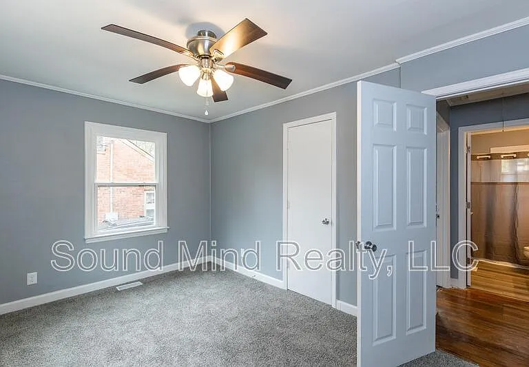 1729 Dallas St — Photo 17