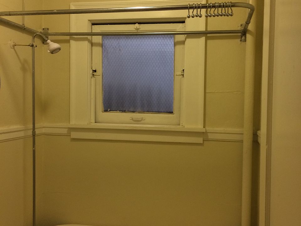 2nd image of 1217 SW 11th Ave APT 403