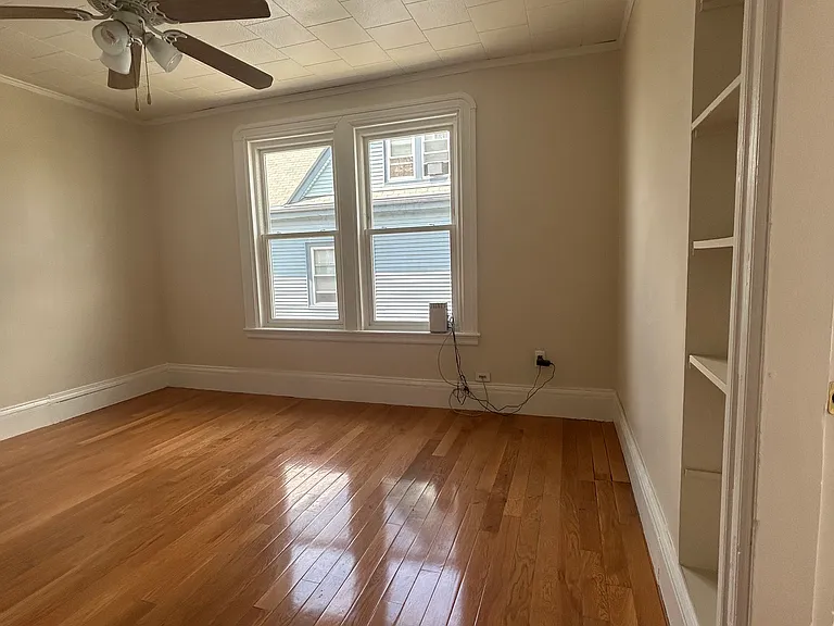 15 Phillips St #2 — Photo 22