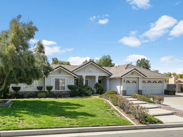 29223 Obsidian Ct, Nuevo, CA 92567