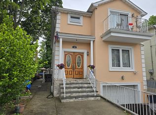 10 Andrease St FLOOR 2, Staten Island, NY 10305