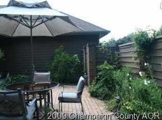 1303 Broadmoor Dr, Champaign, IL 61821