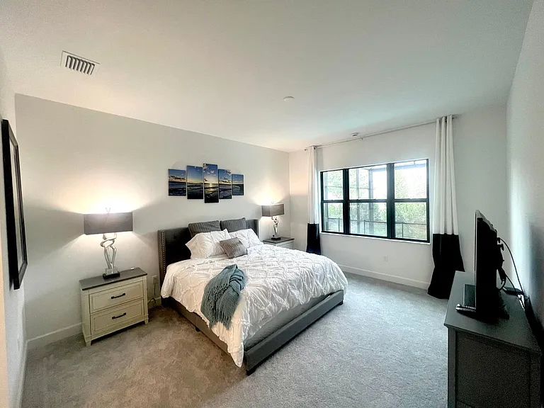 12830 Hawkins Dr — Photo 7