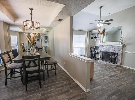 5th image of 1604 Weatherstone Dr