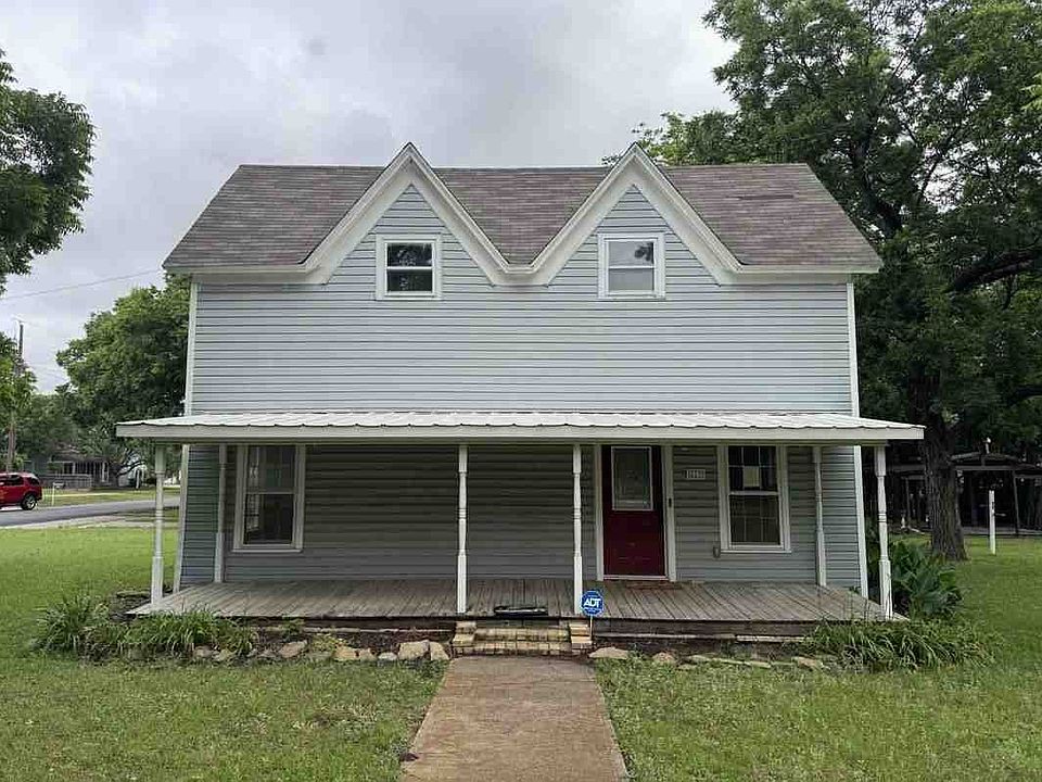 1st image of 817 W Avenue D