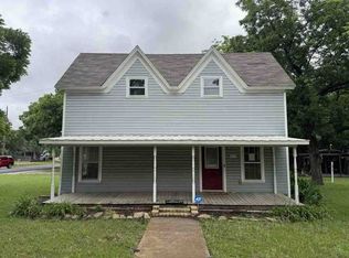 817 W Avenue D, Midlothian, TX 76065