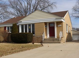 1927 Mayfair Ave, Westchester, IL 60154