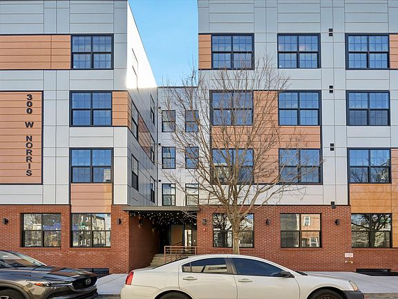 4th image of 300 W Norris St #103