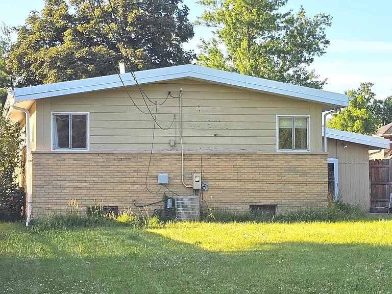 4527 Lilac Ave — Photo 25